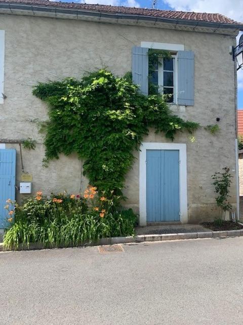 La Grange, 10 Rue Du Lavoir Saint-Martial-d'Albarede Kültér fotó